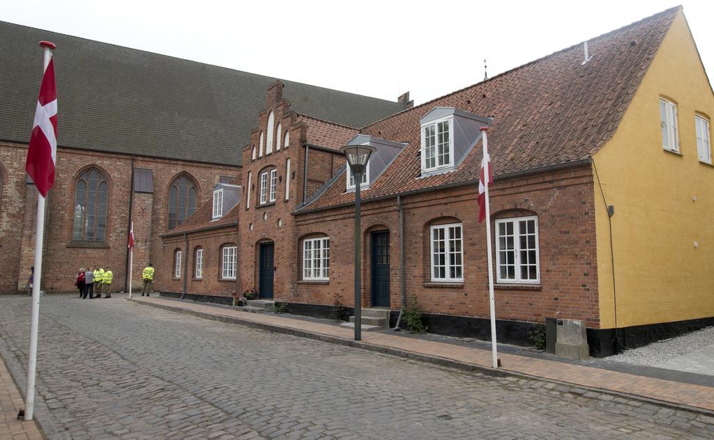 Pilgrimshuset Maribo Hotel Exterior photo