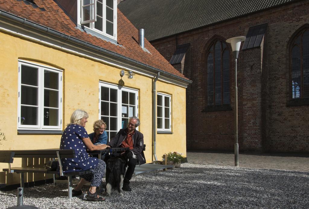 Pilgrimshuset Maribo Hotel Exterior photo